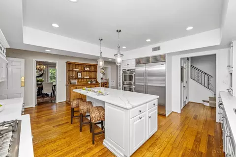 Kitchen - 5475 Waring Dr, Cincinnati, OH 45243 photo 2 of 3