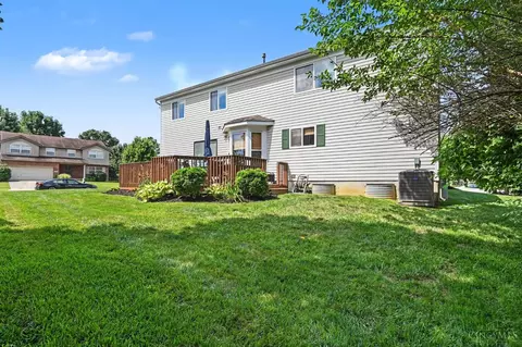 Exterior - 136 Hearthstone Ct, Hamilton Township, OH 45039 photo 6 of 11