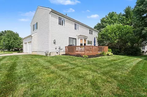 Exterior - 136 Hearthstone Ct, Hamilton Township, OH 45039 photo 5 of 11