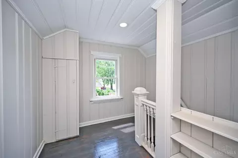 Entry Way - 2759 Rushland Dr, Kettering, OH 45419 photo 3 of 4