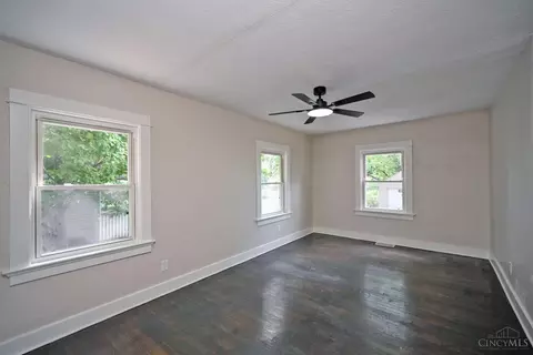 Bedroom - 2759 Rushland Dr, Kettering, OH 45419 photo 1 of 8