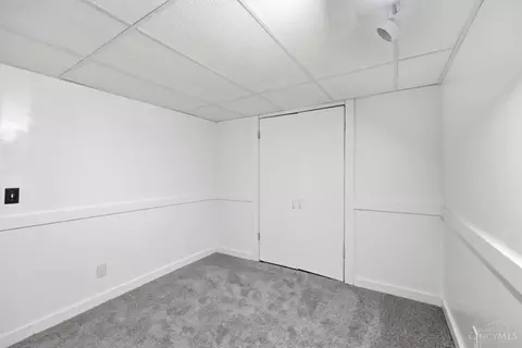 Bedroom - 8785 Mockingbird Ln, Cincinnati, OH 45231 photo 11 of 12