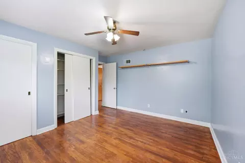 Bedroom - 8785 Mockingbird Ln, Cincinnati, OH 45231 photo 9 of 12