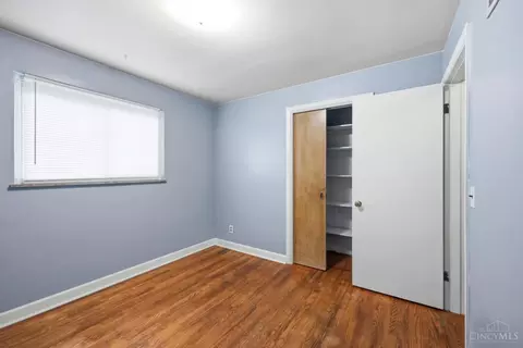Bedroom - 8785 Mockingbird Ln, Cincinnati, OH 45231 photo 6 of 12
