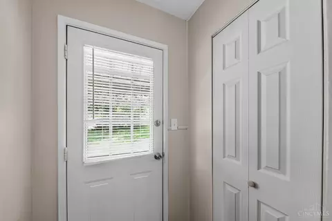 Entry Way - 2454 Schon Dr, Cincinnati, OH 45231 photo 1 of 3