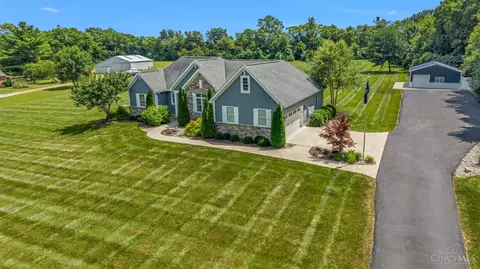 421 St Rt 122, Lebanon, OH 45036
