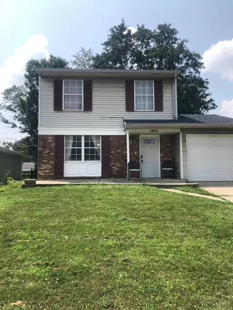 1810 Waynebrook Dr, Middletown, OH 45044