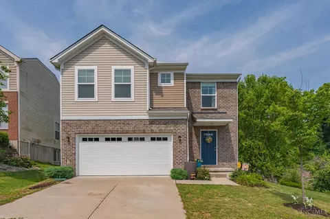 1181 Arbor Springs Dr, Hamilton, OH 45013