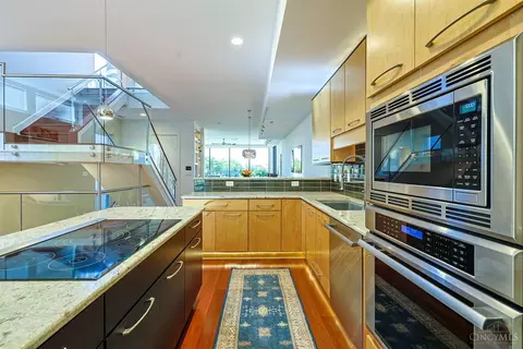 Kitchen - 502 Baum St, Cincinnati, OH 45202 photo 3 of 6