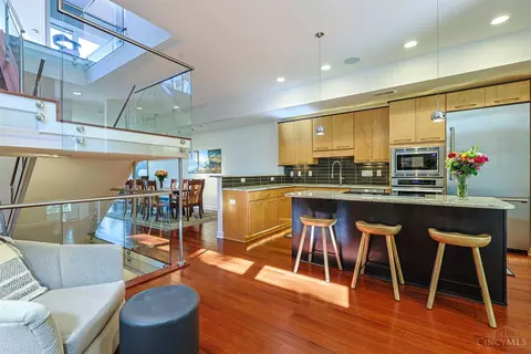 Kitchen - 502 Baum St, Cincinnati, OH 45202 photo 4 of 6
