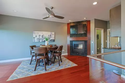 Dining - 502 Baum St, Cincinnati, OH 45202 photo 3 of 9