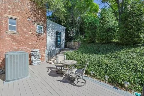 Exterior - 502 Baum St, Cincinnati, OH 45202 photo 4 of 9