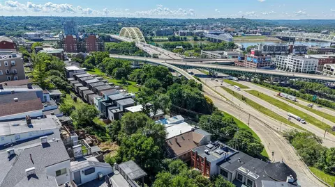 View/Area - 502 Baum St, Cincinnati, OH 45202 photo 3 of 8