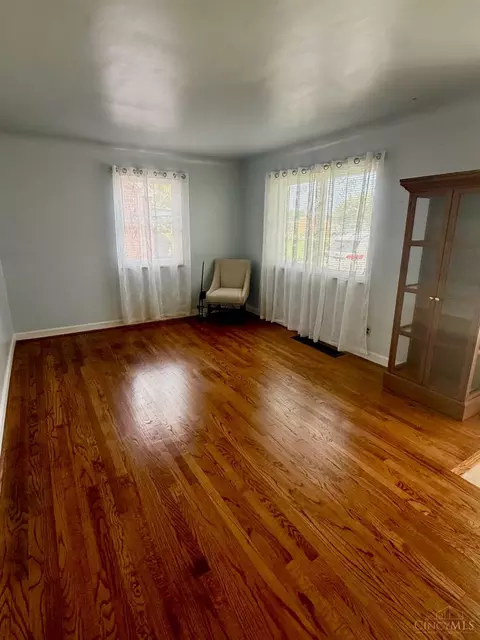 Living - 3177 Ebenezer Rd, Cincinnati, OH 45248 photo 1 of 1