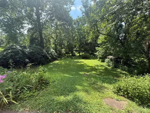 Exterior - 3177 Ebenezer Rd, Cincinnati, OH 45248 photo 7 of 13