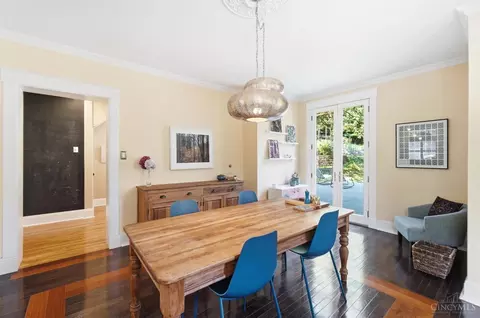 Dining - 3363 Morrison Ave, Cincinnati, OH 45220 photo 2 of 3