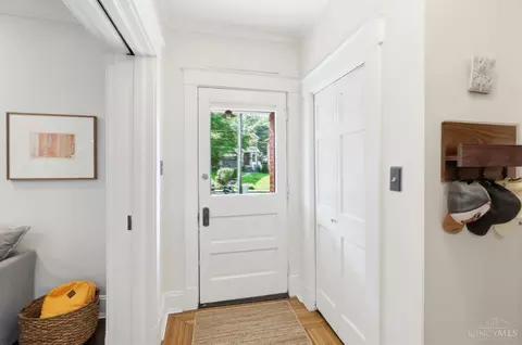 Entry Way - 3363 Morrison Ave, Cincinnati, OH 45220 photo 1 of 5