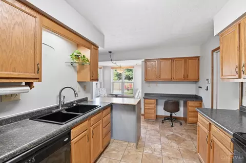 6801 Highpoint Blvd, Liberty Twp, OH 45011 photo 5