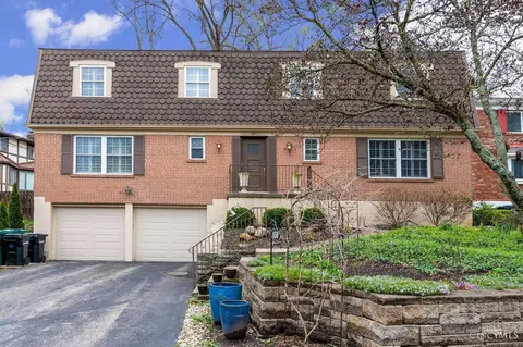 850 Van Dyke Ave, Cincinnati, OH 45226