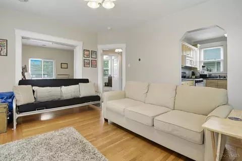 Living - 2786 Markbreit Ave, Cincinnati, OH 45209 photo 6 of 6