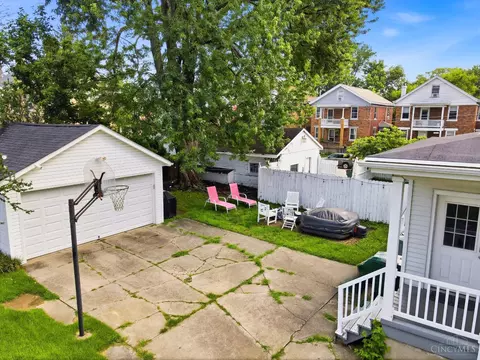 Exterior - 2786 Markbreit Ave, Cincinnati, OH 45209 photo 4 of 4