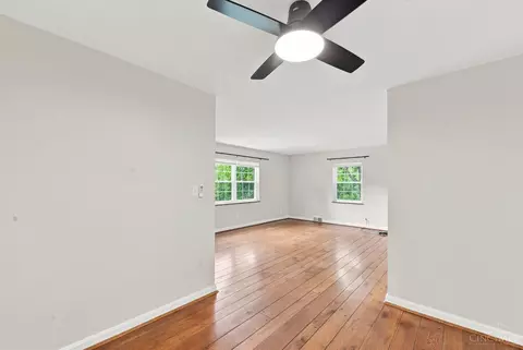 Living - 6239 Crestview Pl, Cincinnati, OH 45230 photo 7 of 8