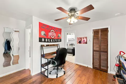 Entry Way - 6239 Crestview Pl, Cincinnati, OH 45230 photo 3 of 3