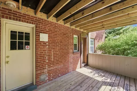 Exterior - 6239 Crestview Pl, Cincinnati, OH 45230 photo 4 of 10