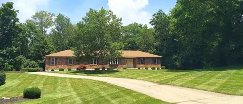 5790 Squirrelsnest Ln, Colerain Twp, OH 45252