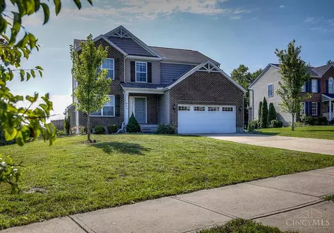 800 Dufour Ln, Oxford, OH 45056