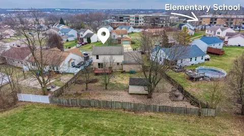 View/Area - 11835 Wincanton Dr, Cincinnati, OH 45231 photo 2 of 11