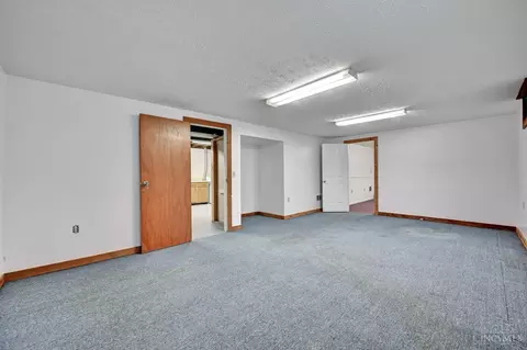 1063 Newcastle Dr, Cincinnati, OH 45231 photo 19