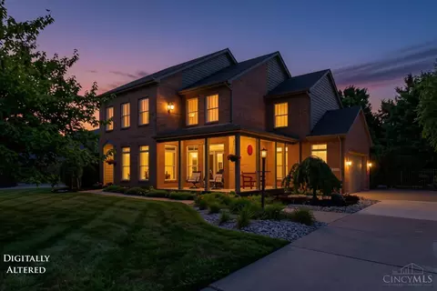130 Edinburgh Dr, Springboro, OH 45066