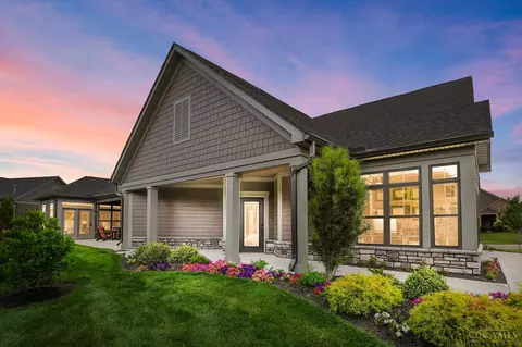 8182 Bel Haven Ln, West Chester, OH 45069