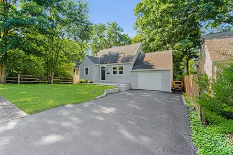Exterior - 6923 Buckingham Pl, Cincinnati, OH 45227 photo 5 of 17