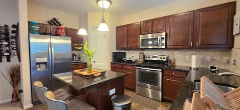 Kitchen - 1002 Lost Xing, Cincinnati, OH 45231 photo 4 of 4
