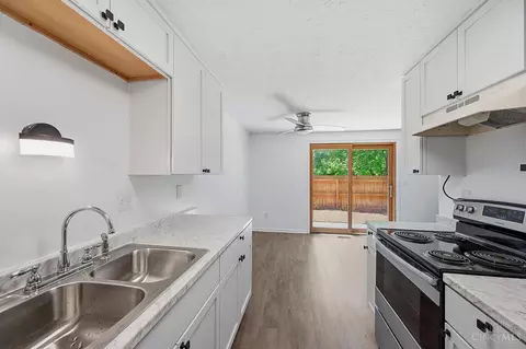 Kitchen - 491 Halifax Cir, Cincinnati, OH 45244 photo 3 of 3