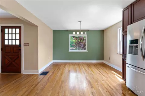 2304 Galbraith Rd, Cincinnati, OH 45237 photo 14