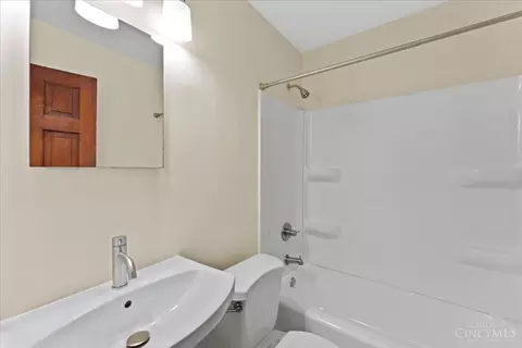 2304 Galbraith Rd, Cincinnati, OH 45237 photo 26