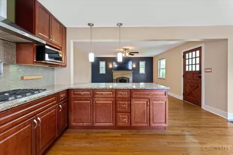 2304 Galbraith Rd, Cincinnati, OH 45237 photo 10