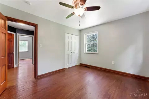 2304 Galbraith Rd, Cincinnati, OH 45237 photo 23
