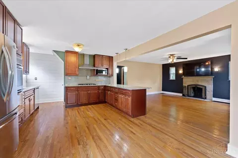 2304 Galbraith Rd, Cincinnati, OH 45237 photo 7