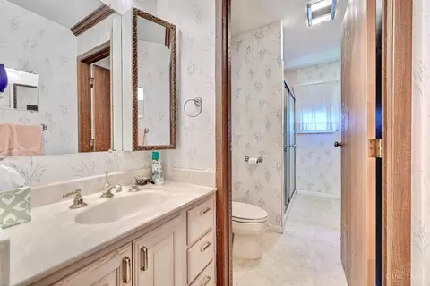Bath - 8043 Dimmick Rd, West Chester, OH 45241 photo 2 of 3