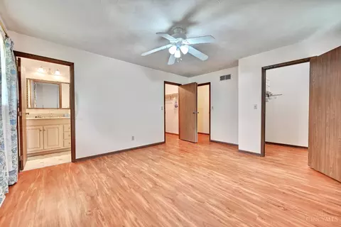 Bedroom - 8043 Dimmick Rd, West Chester, OH 45241 photo 1 of 5