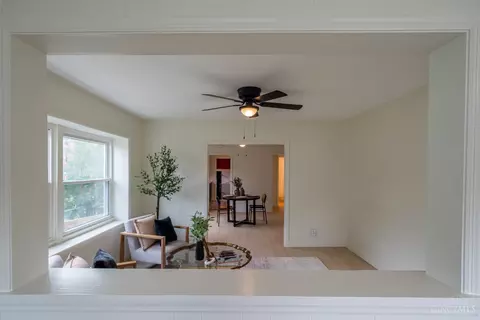 Living - 1024 Ansel Dr, Kettering, OH 45419 photo 7 of 8