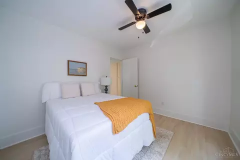 Bedroom - 1024 Ansel Dr, Kettering, OH 45419 photo 4 of 6