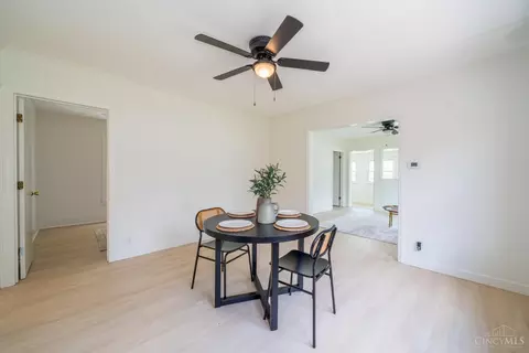 Dining - 1024 Ansel Dr, Kettering, OH 45419 photo 4 of 9