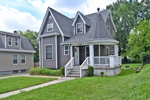 Exterior - 5748 Bramble Ave, Cincinnati, OH 45227 photo 2 of 5