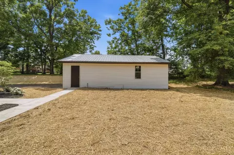 Exterior - 2032 Ford Rd, Morrow, OH 45152 photo 12 of 14