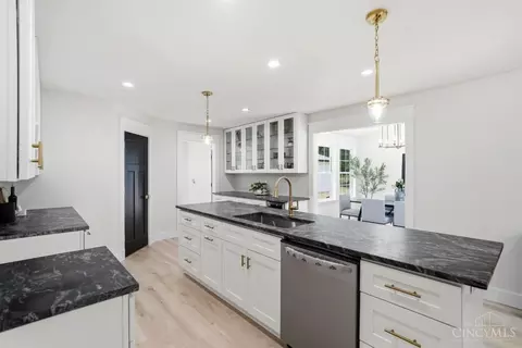 Kitchen - 2032 Ford Rd, Morrow, OH 45152 photo 4 of 6